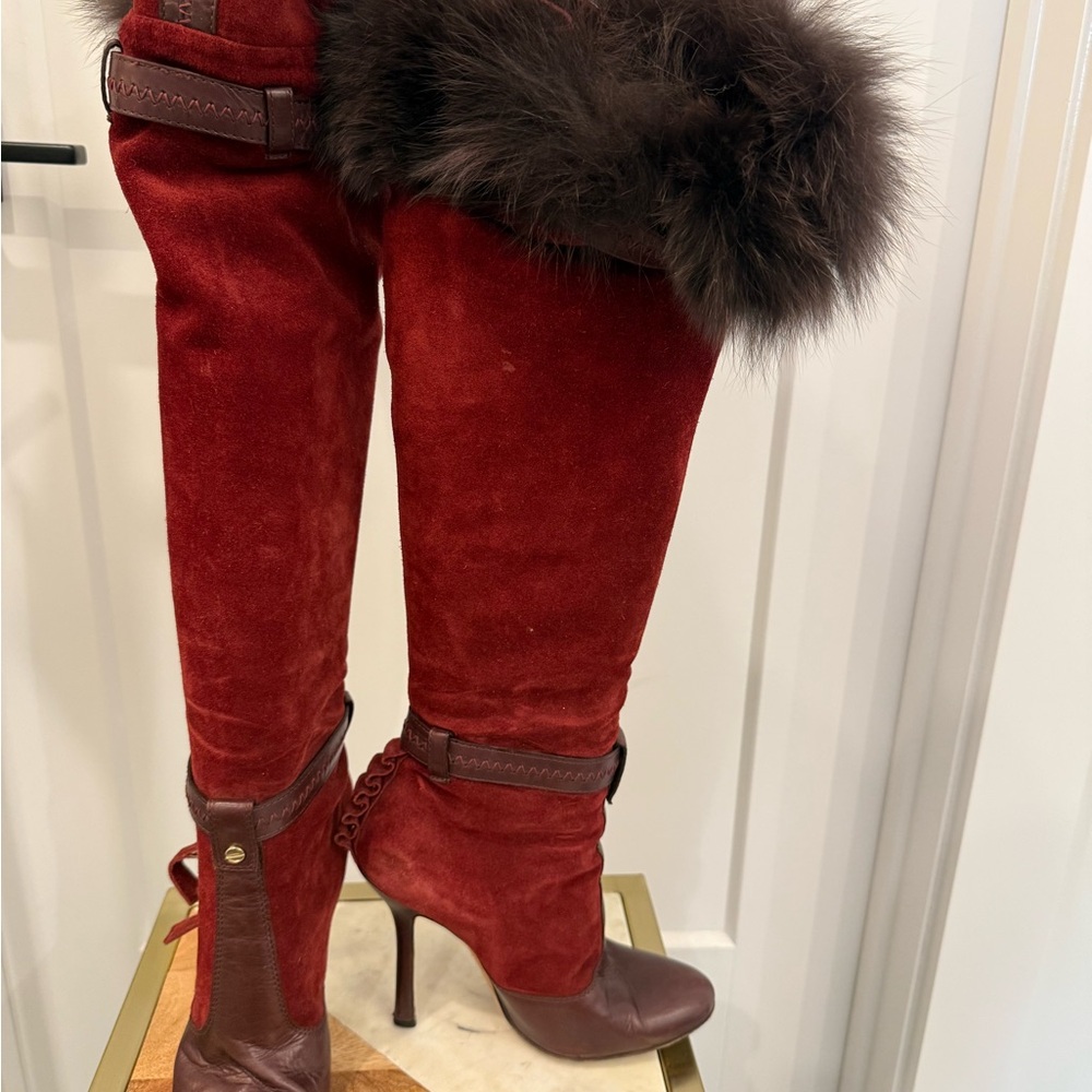 DSQUARED2 Deep Red Suede and Leather Boots with Fur Trim and Gold Accents 38